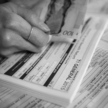 Should My Small Business in BC be a Proprietorship or a Corporation?